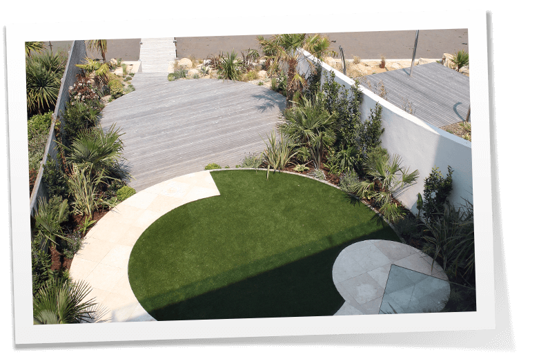 Sandbanks garden design and construction