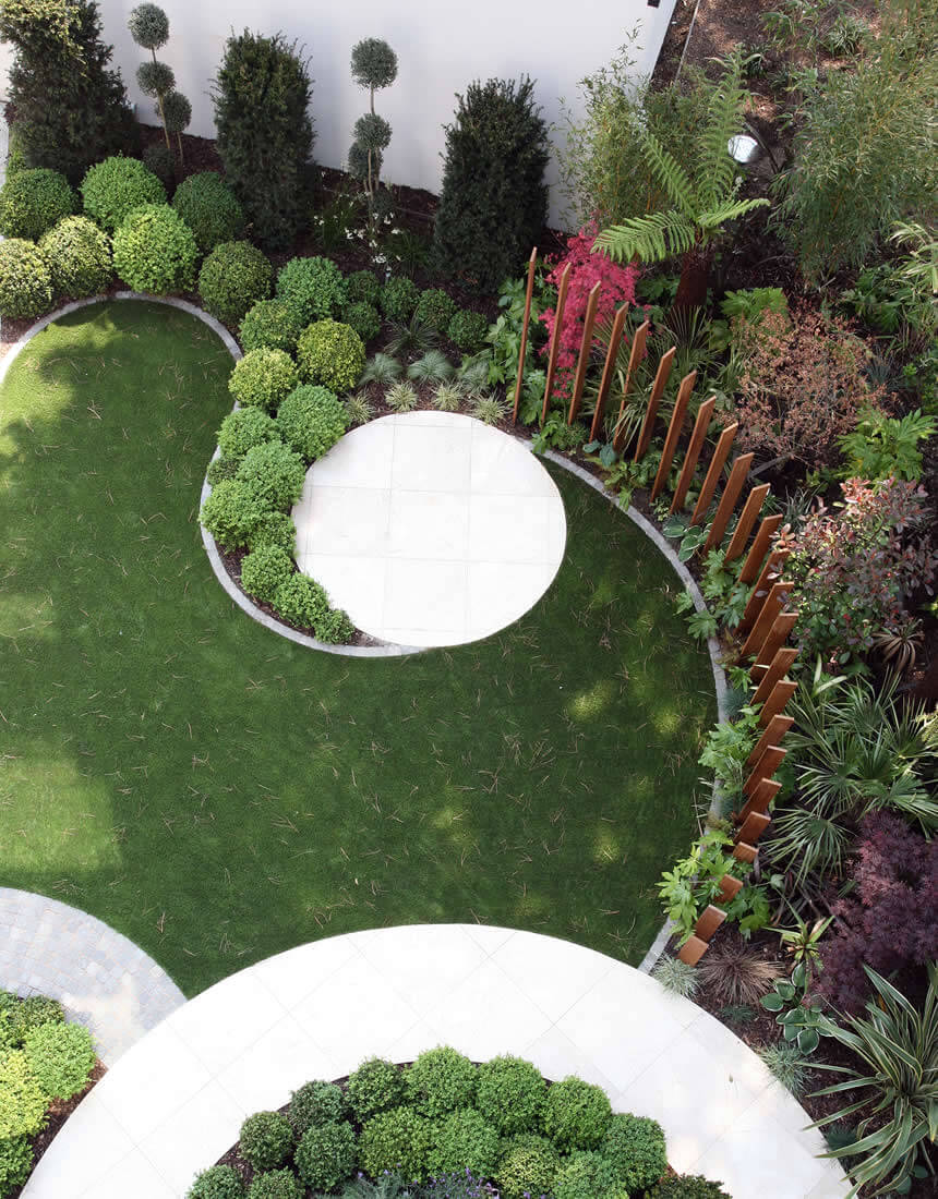 Garden design and landscaping in Highcliffe.